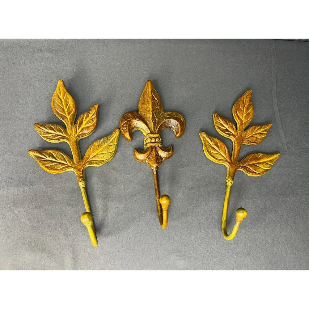 Set of 3 Metal Wall Hooks Fleur di Lis and Leaves 7